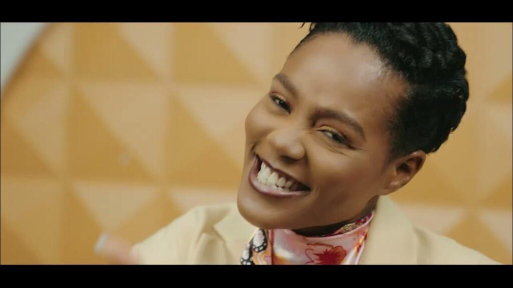 Musique : la chanteuse Almok évoque les difficultés des artistes au Togo