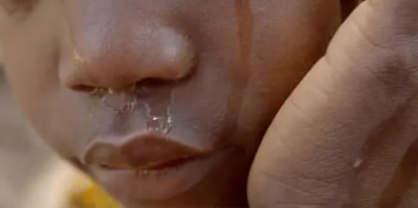 Il tue sa fille de 2 ans après avoir découvert une vérité que son épouse lui cachait depuis des années