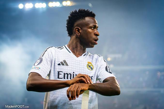 Vinicius sous pression : une ancienne gloire du Real Madrid lui adresse une violente critique