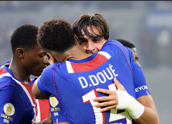 Ligue des Champions : le PSG fait tomber le Barça dans un match complètement fou (4-2)